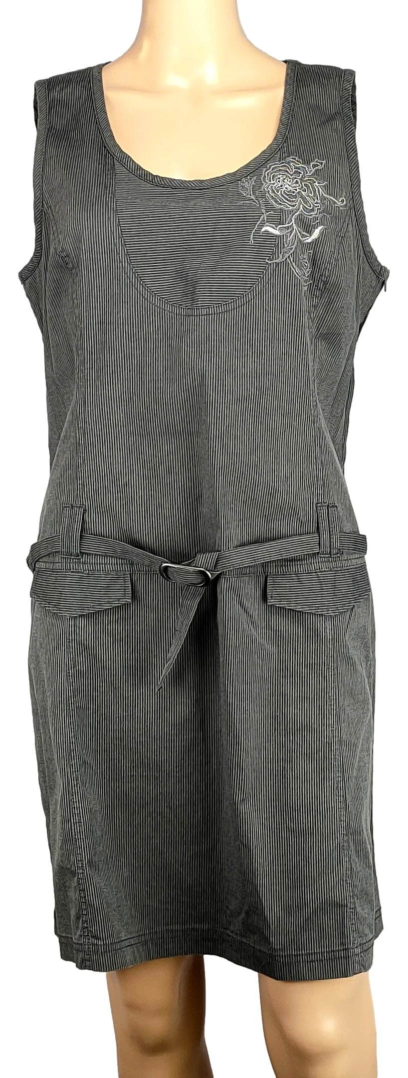 Robe Terre De Marins - Taille 44 1 Robe Terre De Marins - Taille 44